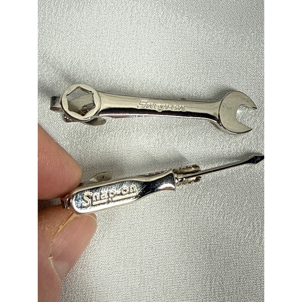 Snap-on Tie Clip Set Mens OS Silver Wrench Screwdriver Tool Novelty Esco Vintage